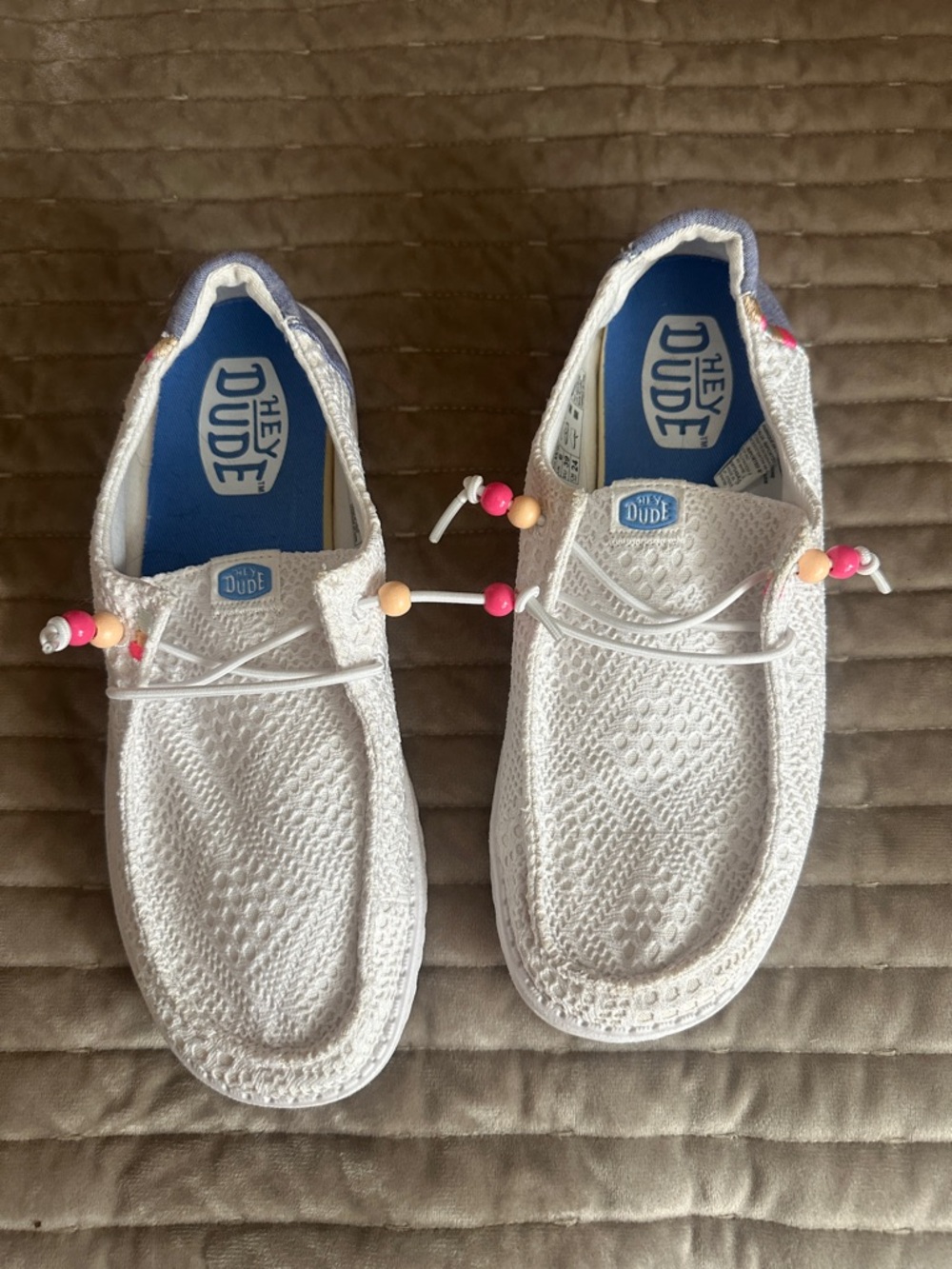 women’s size 8 Hey Dude White Knit Slip-Ons with Pink and Peach Bead Accents